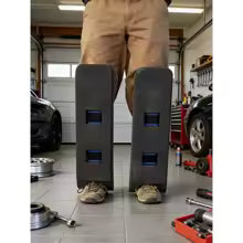 Bulwark knee and leg support